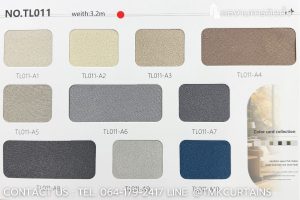 ตัวอย่างผ้าทำม่านและใบมู่ลี่ไม้หลากหลายเฉดสีให้ลูกค้าเลือก