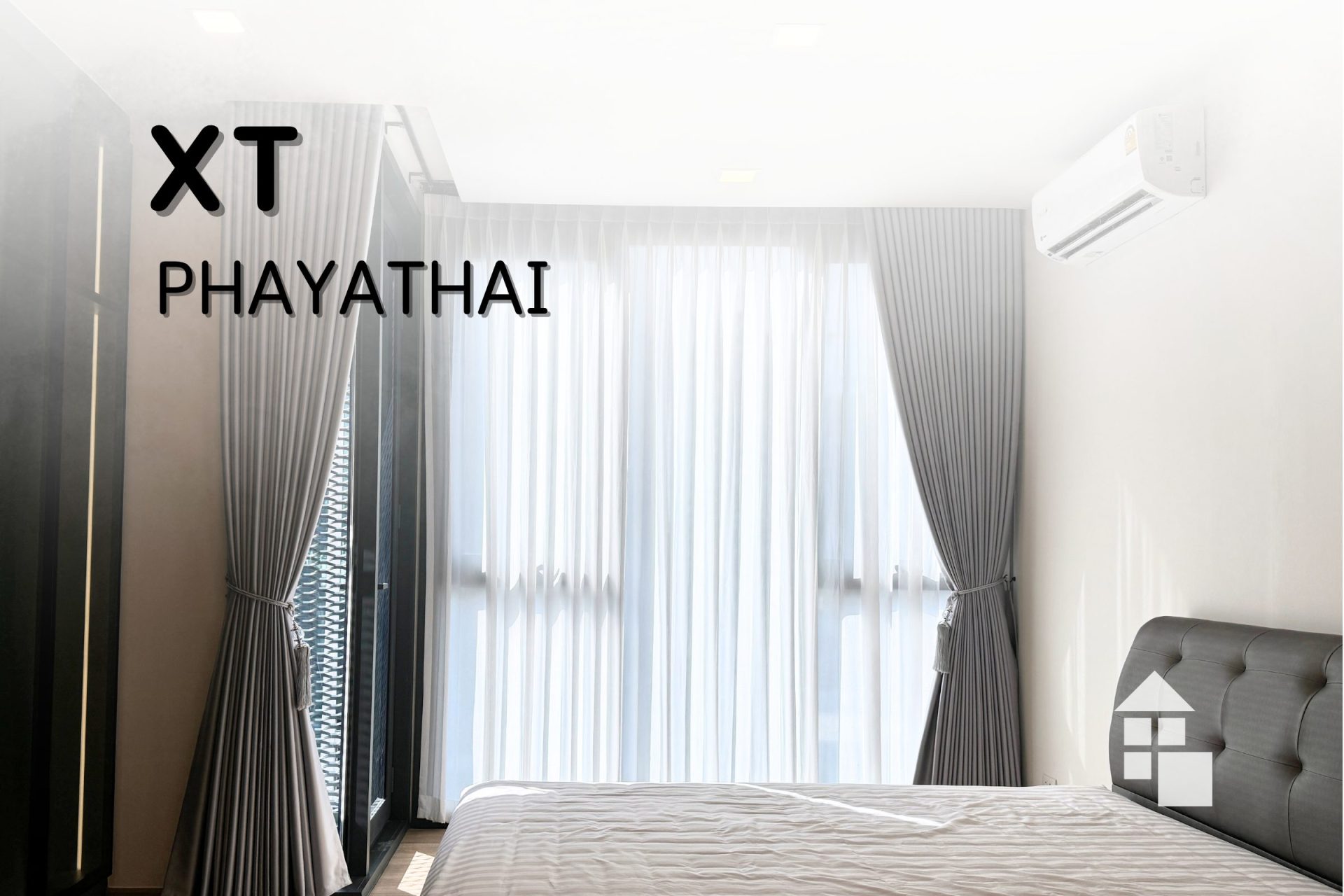 ผลงานม่านคอนโด XT Phayathai | แก้ปัญหาหลุมฝ้าไม่พอ (20cm)