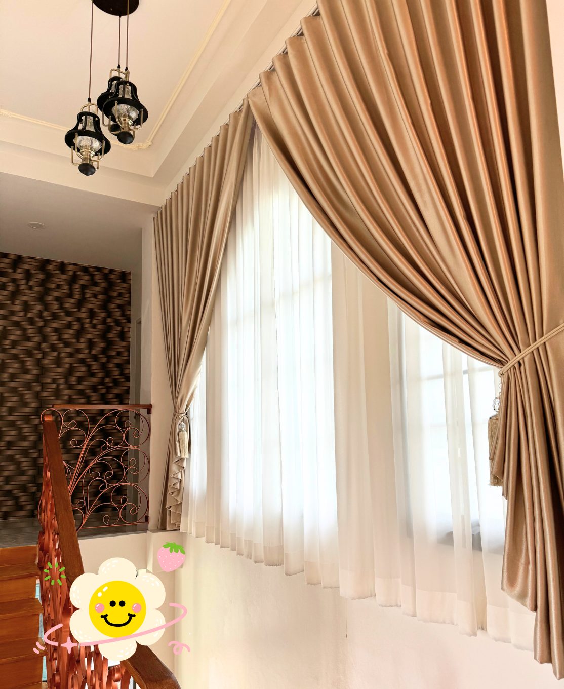 ผลงานม่านลอนเรียบหรู สำหรับห้องนั่งเล่นและห้องนอน
